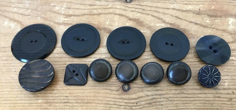 Vtg Mid Century Mixed Set Lot 12 Assorted Black Brown Celluloid Plastic Buttons